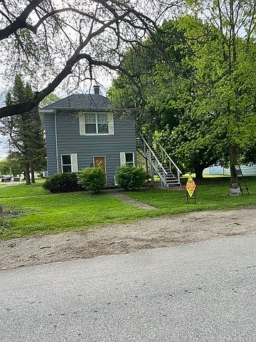 1st image of 504 S Wood St