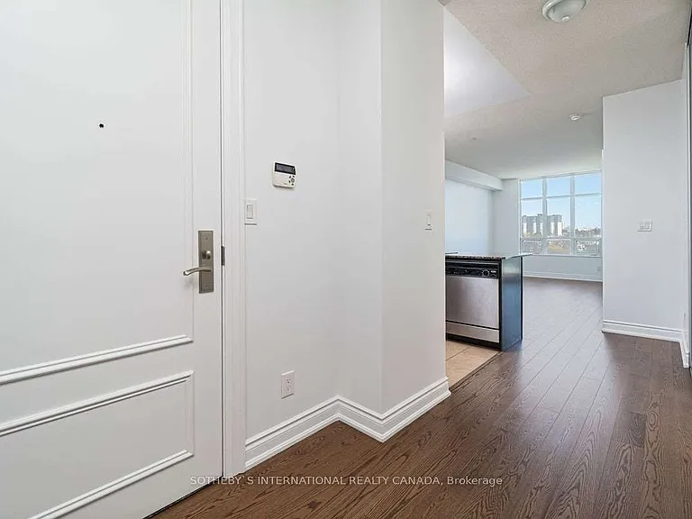 10 Bloorview Pl #920 — Photo 6