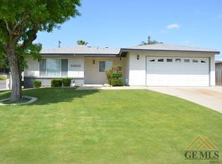 5600 Hillburn Rd, Bakersfield, CA 93306