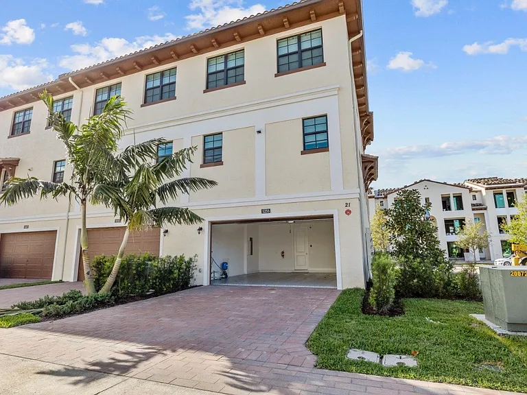 5255 Beckman Ter — Photo 40