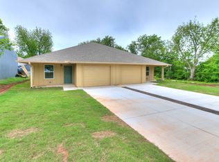 1823 E Rutgers Ave #B, Guthrie, OK 73044