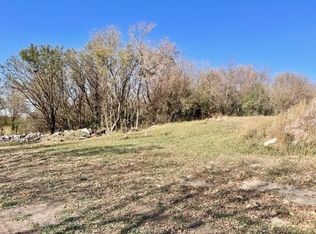 20460 250th St, Lucan, MN 56255