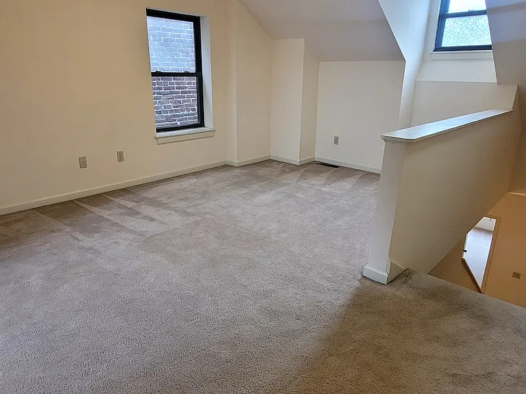 2211 Menard St #A — Photo 44