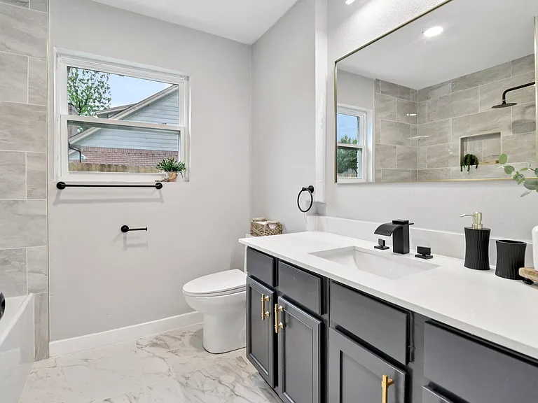 3818 Wenatche Dr — Photo 15