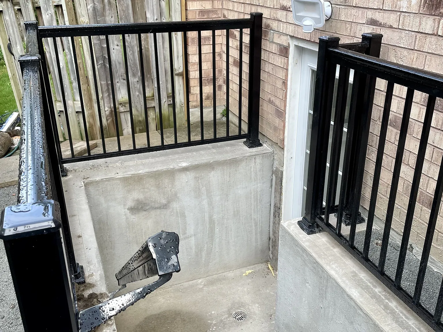 3 bed, $2,200 — Photo 3