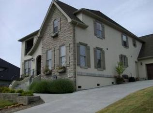 4532 Park Ridge Dr, Medford, OR 97504