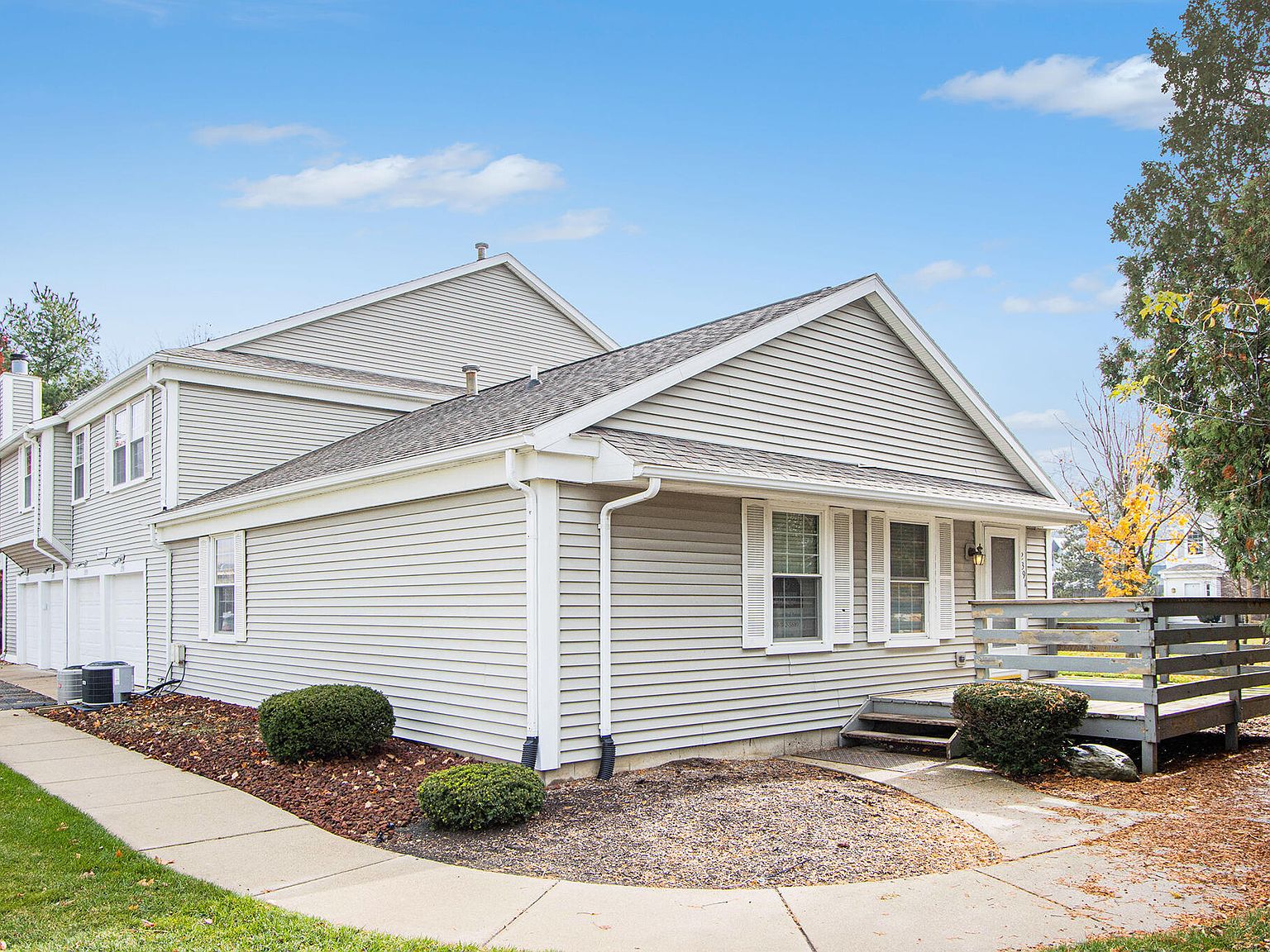 2391 Quail Run Dr, Kalamazoo, MI 49009 Zillow