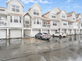 111 Autumn Ct, Ledgewood, NJ 07852