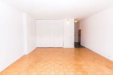 Rented by New York Residence