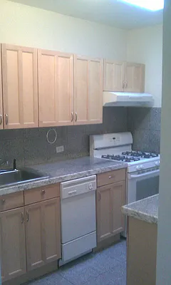 Rented by Metro Garden Realty NYC | media 2