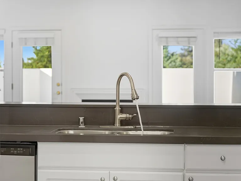 Stevens Creek Villas — Photo 13