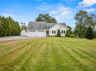 61 River Rd, Windham, ME 04062