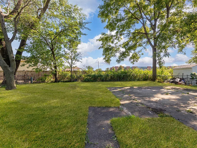 2859 Stafford Dr — Photo 19