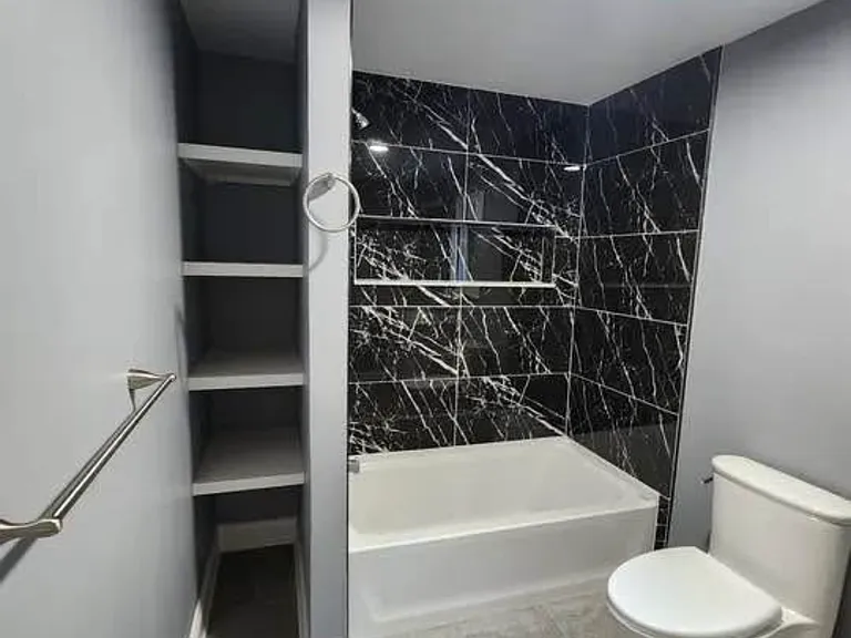 138 Lafayette St #2 — Photo 8
