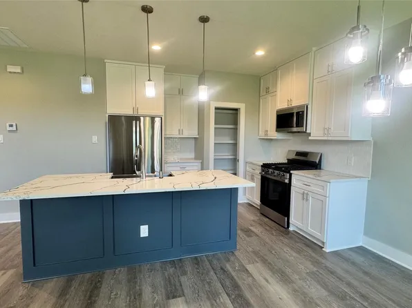 729 Ebenezer Ln, Brenham, TX
