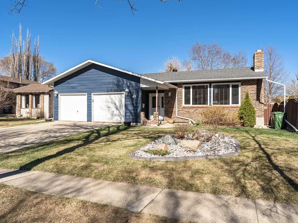 49 Ash Cres, Saint Albert, AB T8N 3J6