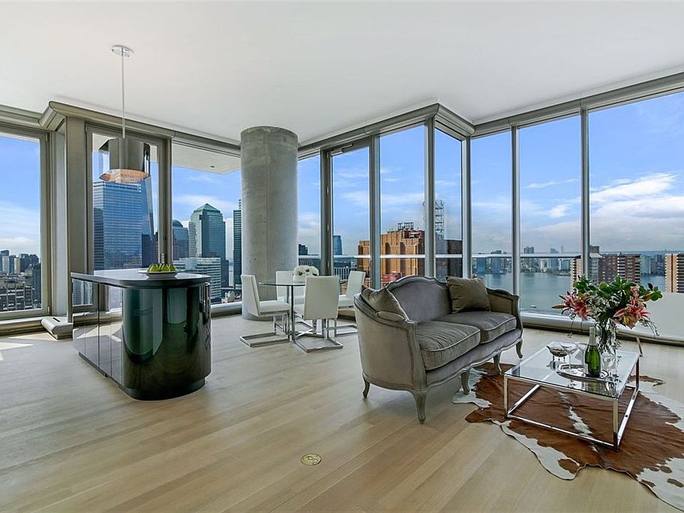 1st image of 56 Leonard St #31A