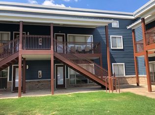 922 W 15th St #10, Fayetteville, AR 72703