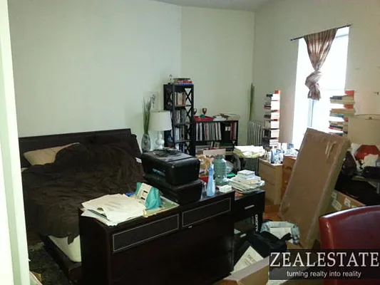 Rented by ZealEstate Group Inc | media 26