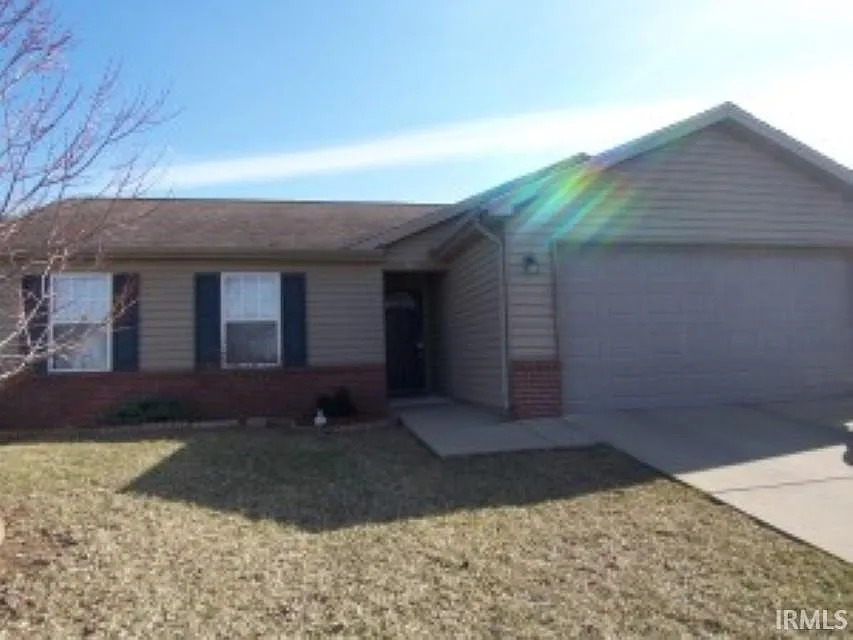 307 Duke Ln