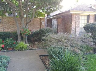 14819 Sopras Cir, Addison, TX 75001