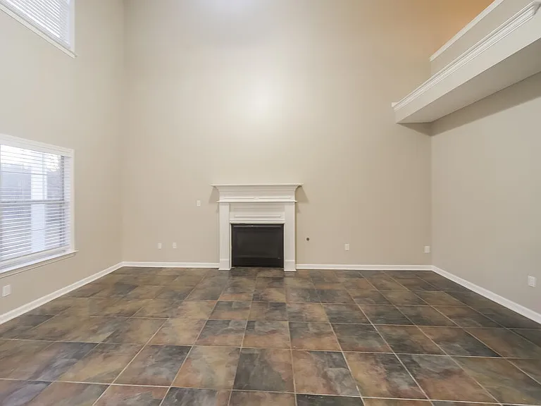 5606 Southbend Ln — Photo 4