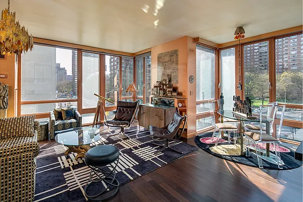 Sold by Stribling | media 1