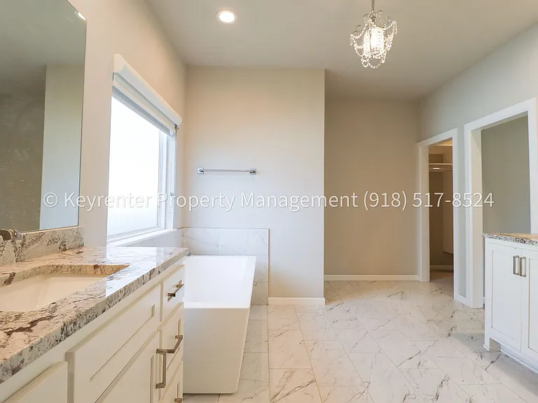 3809 W Union St — Photo 35