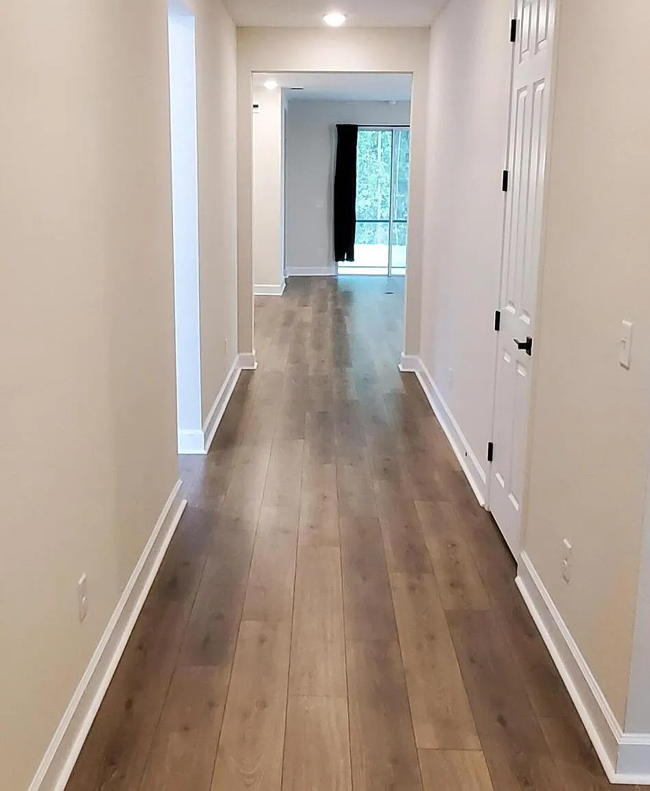 4 bed, 3.0 bath, 2077 sqft, $2,695 — Photo 3