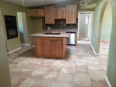 1st image of 1142 E Sunset Dr