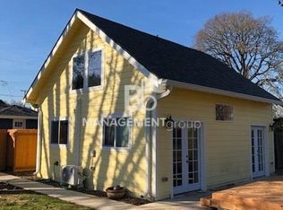 10033 N Central St #B, Portland, OR 97203