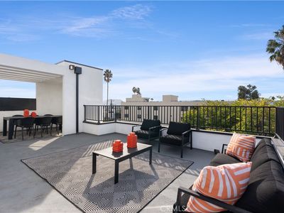 11668 W Verde Pl, North Hollywood, CA, 91606