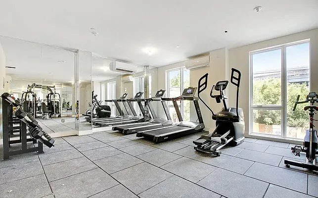 Rented by The Agency | media 8