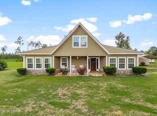 2187 Mayo Rd, Grand Ridge, FL 32442