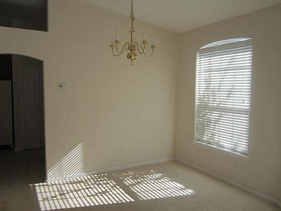 5th image of 12875 Winthrop Cove Dr
