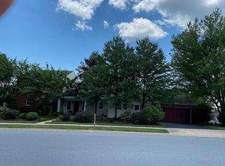 100 Eagle Nest Ct, Lancaster, PA 17601