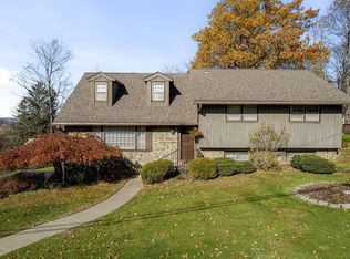 3305 Almar Dr, Vestal, NY 13850