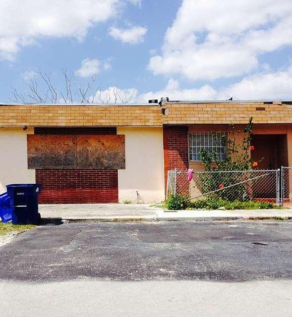 1st image of 3928 NW 207th St