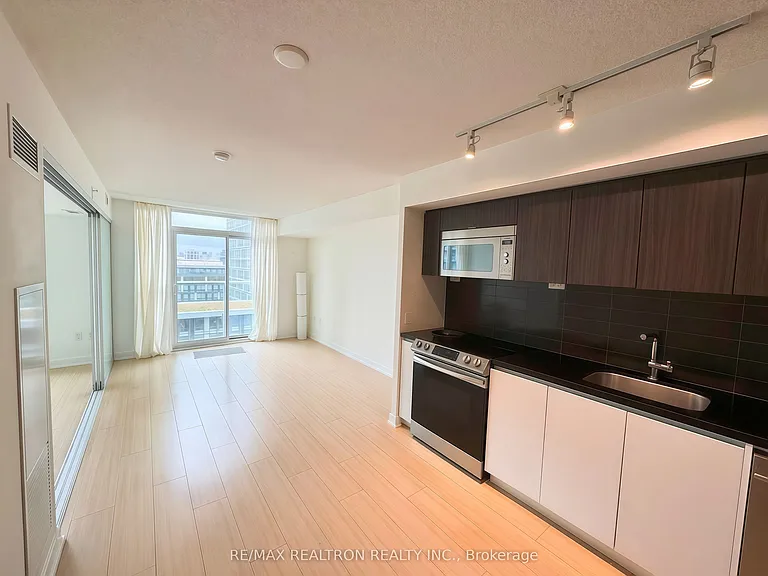 85 Queens Wharf Rd #1211 — Photo 2