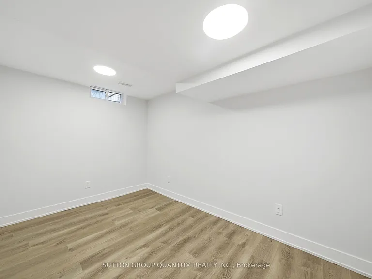 2529 Cavendish Dr #BASEMENT — Photo 15