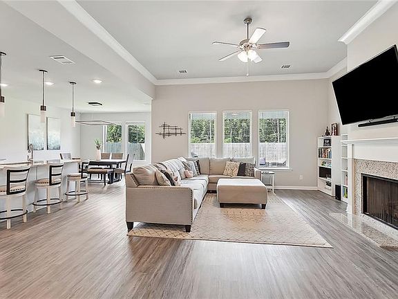 3rd image of 21204 White Wing Dove Dr