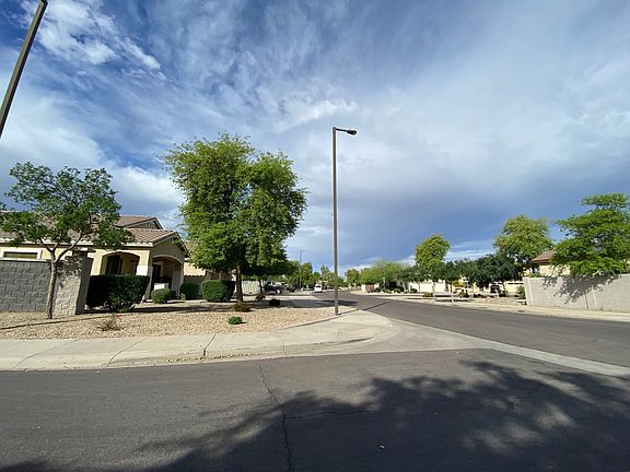 5th image of 2778 N 150th Ln