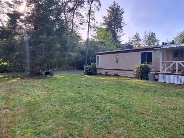 5425 Bay Berry Dr, Florence, OR 97439