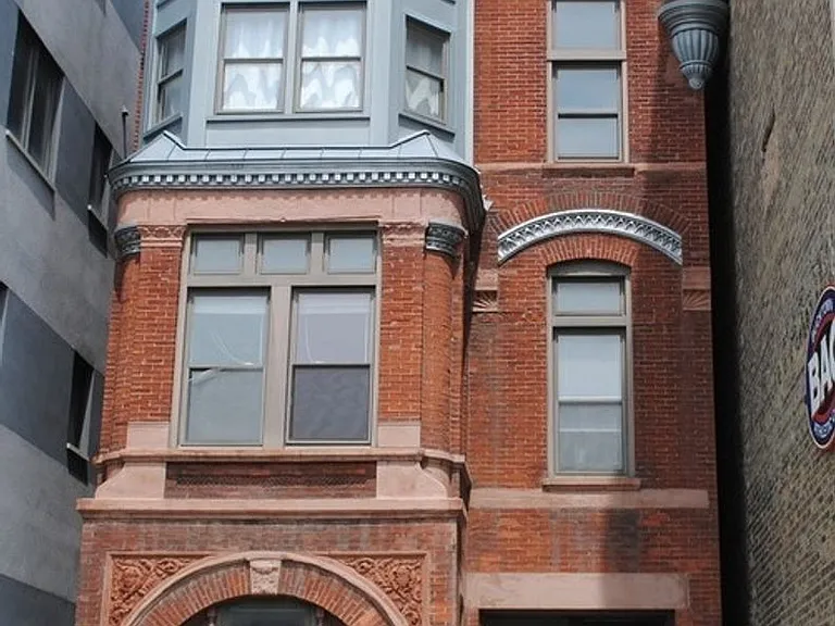 2050 W North Ave — Photo 1