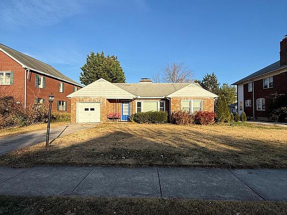 2nd image of 685 Colonial Ave