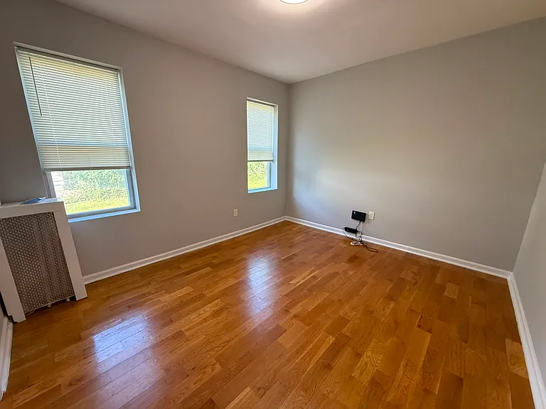 146 Manhattan Ave #3E — Photo 7