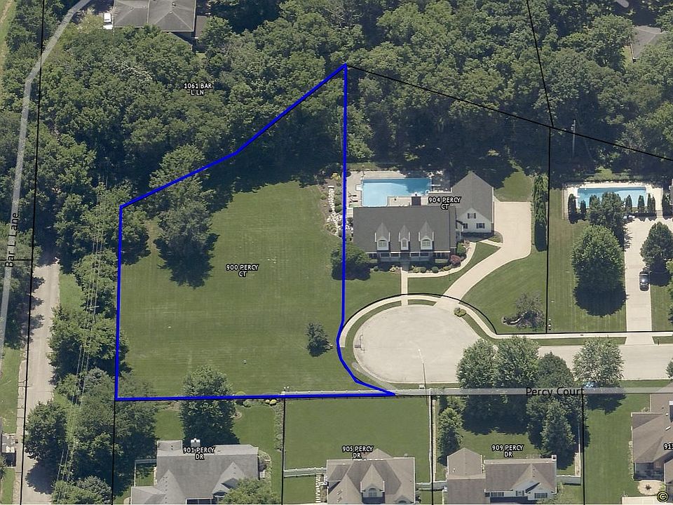 1st image of 900 Percy Ct