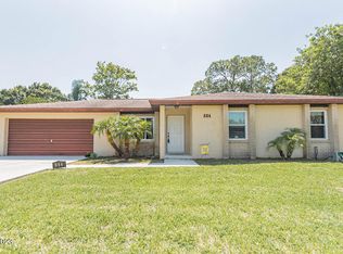 884 Tyrol Ave NW, Palm Bay, FL 32907
