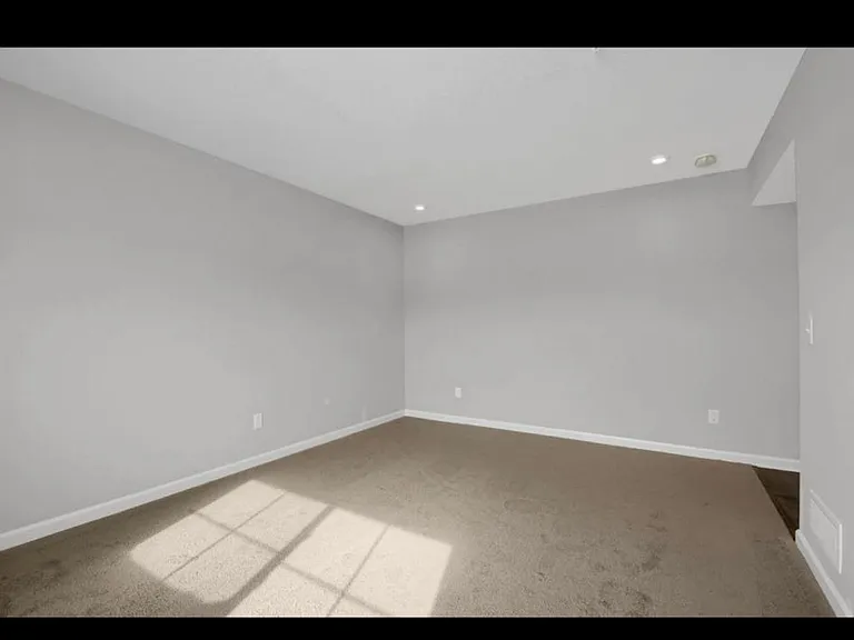 21851 136th Way — Photo 12