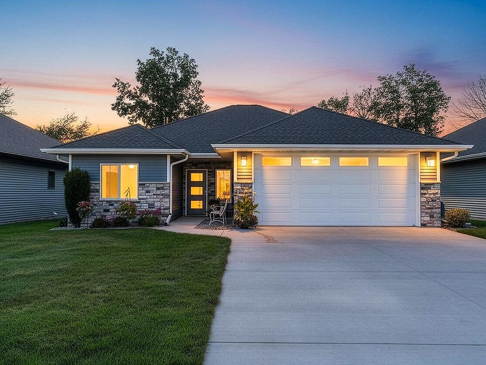 1st image of 2584 Farmington Way